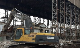 Демонтаж ангаров в Ейске под ключ - стоимость от 1542 руб. | 2Землекопа-Еск